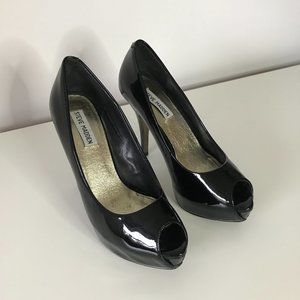 Steve Madden Black Open-Toe Patent Leather Pumps